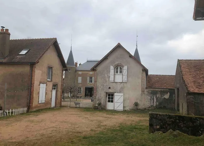 Holiday home Petite Maison Des Boirots 3